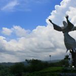 Monumen Yesus Memberkati Manado