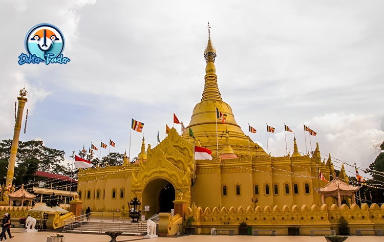 Taman Alam Lumbini Brastagi