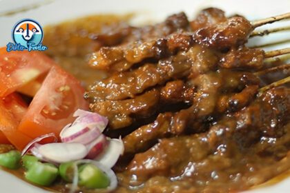Sate Gogos Pokea Sulawesi Tenggara