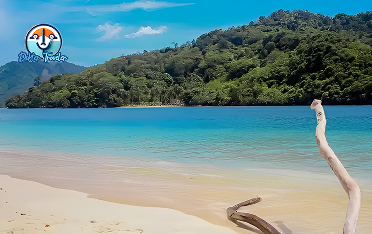 Pantai Pasir Putih Lampung