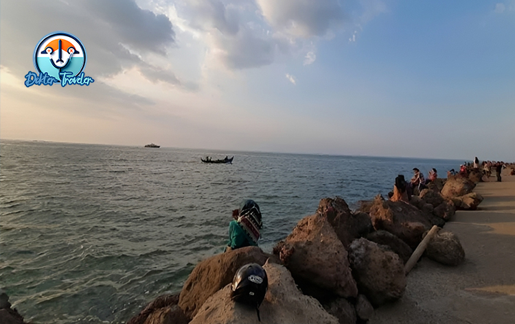Pantai Marina Semarang